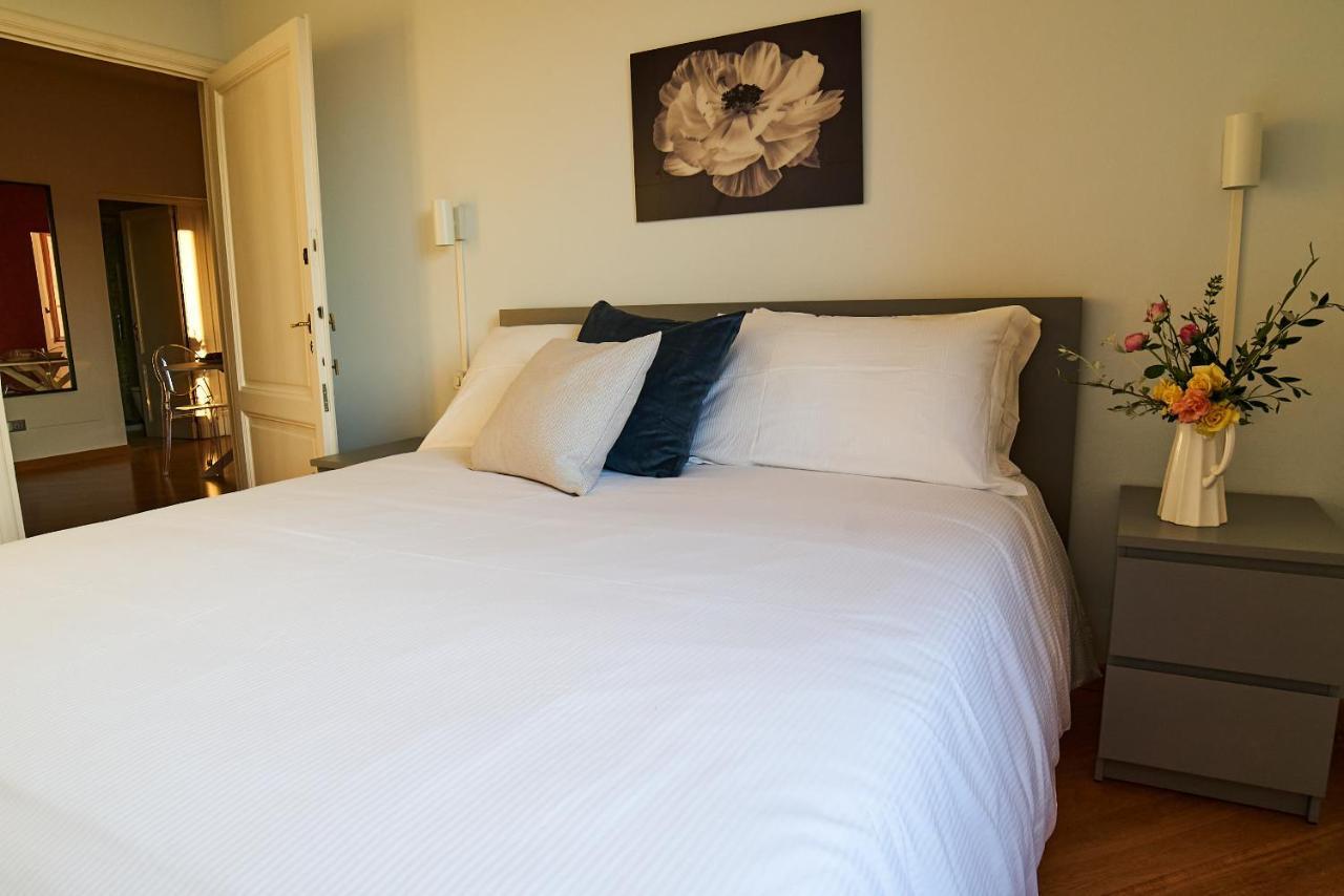 Chic Apt In Villa - Dolcevita Holiday Флоренция Экстерьер фото